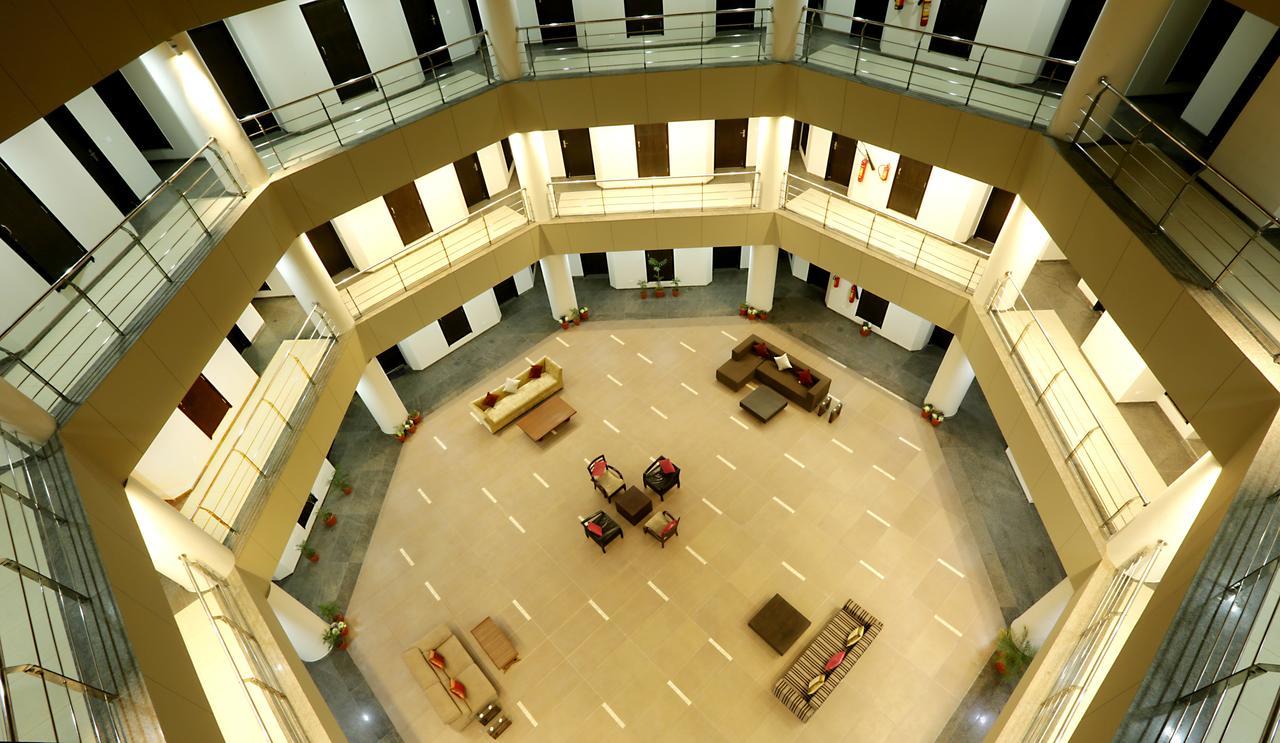 Fairvacanze Inns And Suites Sonipat Exterior foto
